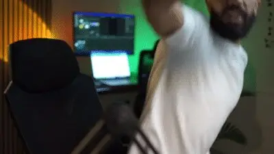 يي